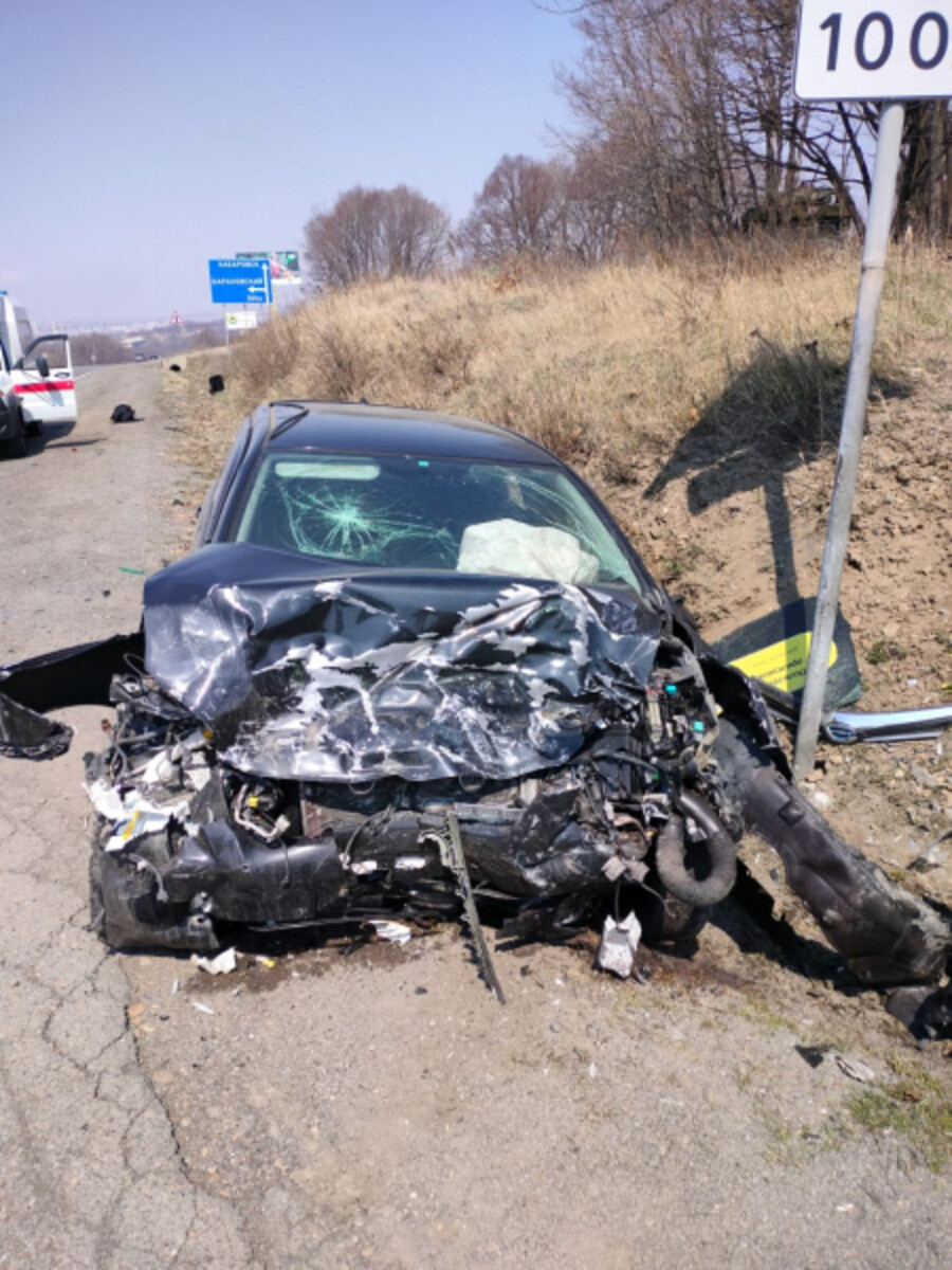 В ДТП на трассе Уссурийск – Владивосток погиб пассажир такси (фото) |  16.04.2022 | Благовещенск - БезФормата