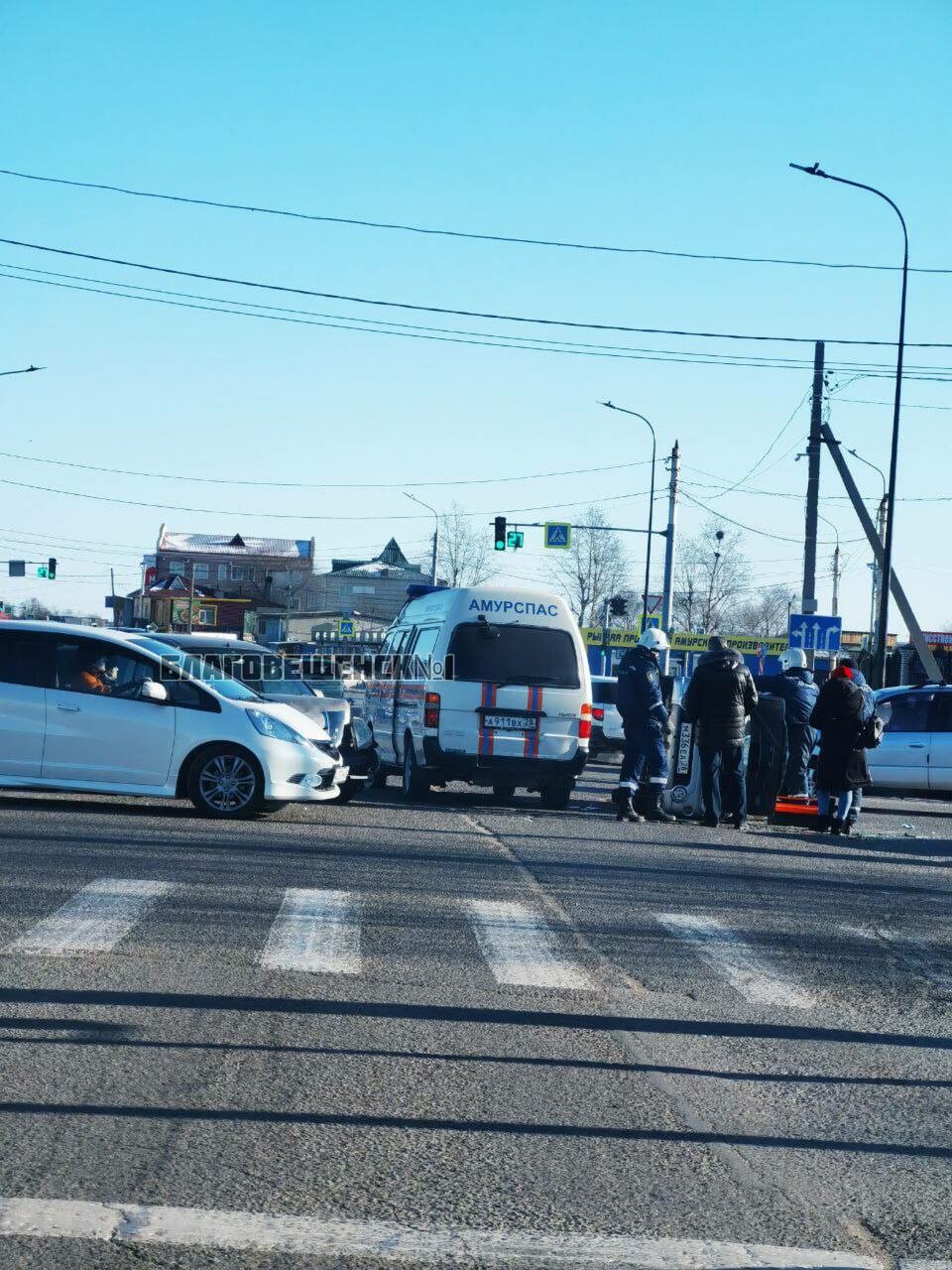 Жесткое ДТП в микрорайоне Благовещенска: от удара машина перевернулась |  29.11.2023 | Благовещенск - БезФормата