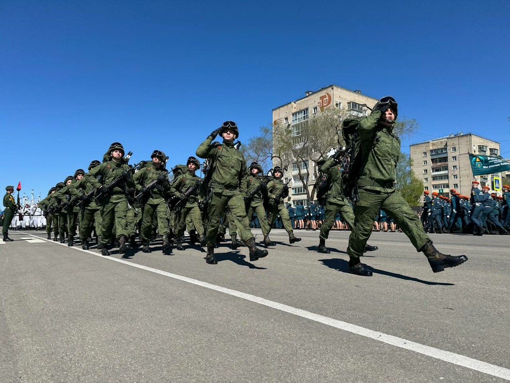 В Благовещенске прошел Парад Победы (видео) | 09.05.2024 | Благовещенск -  БезФормата