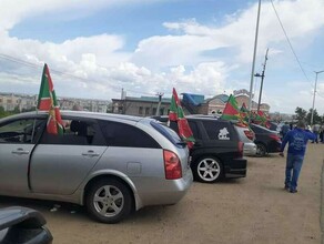 В Благовещенске проходит автопробег в честь Дня пограничника видео