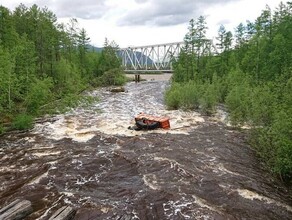 Появились подробности ЧП где на севере Приамурья при переезде через ручей опрокинулись машины и пропали люди фото видео список пропавших