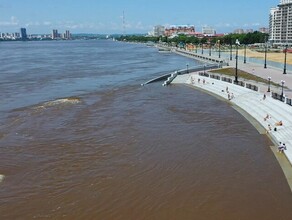 Уровень Амура в Благовещенске опустился за ночь ниже рекорда наводнения 2013 года