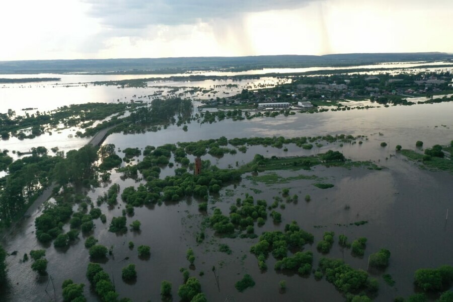 На Амуре возле трех сел вновь зафиксирован рост уровня воды