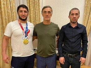 Депутат Госдумы подарил олимпийскому чемпиону 1 миллион долларов