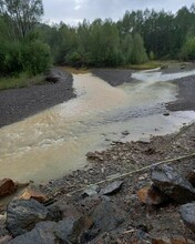 На севере Амурской области река Большой Караурак изменила цвет Местное население бьет тревогу