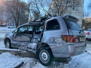 В Благовещенске произошло жесткое ДТП с тремя машинами фото