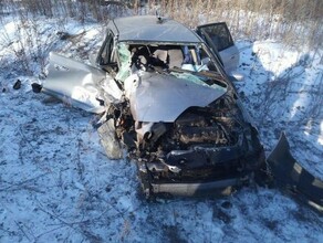 В страшной аварии в Приамурье погиб отец двоих детей видео