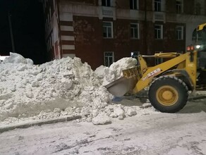 Власти Благовещенска назвали улицы которые очистят от снега и наледи в ближайшее время фото