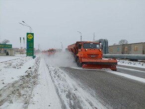 Благовещенск очищают от выпавшего снега фото