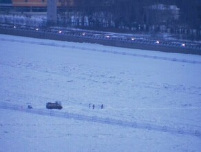 Двое жителей Китая тайно ушли из Благовещенска в Хэйхэ по льду Амура