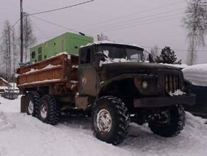 В Красноярском крае у грузовика взорвалось колесо и убило ребенка