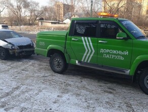 Благовещенцам продолжает помогать Дорожный патруль 