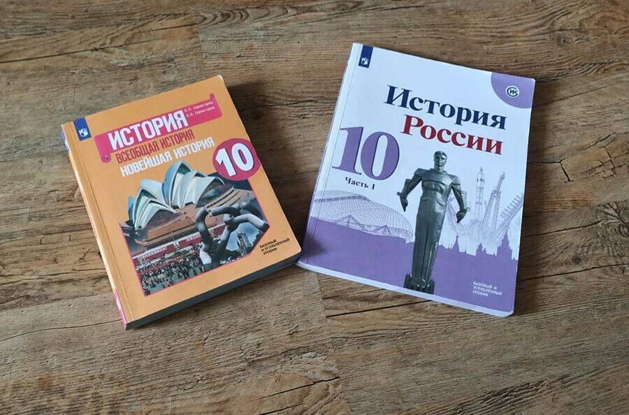 Глава Минпросвещения РФ Кравцов школьники начнут изучать историю с первого класса