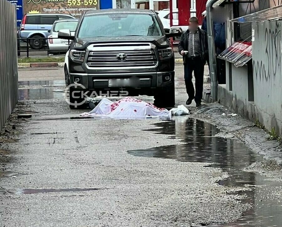 На водителя пикапа насмерть сбившего пенсионера в центре Благовещенска возбудили уголовное дело