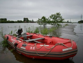 В Февральске пожарный спас из холодной воды теряющую сознание женщину с дочерью