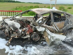 Страшное ДТП произошло на трассе в Амурской области 4 человека погибли фото видео