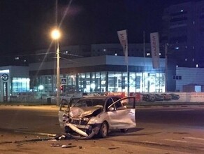 Пять человек пострадали в автомобильной аварии в Благовещенске фото видео