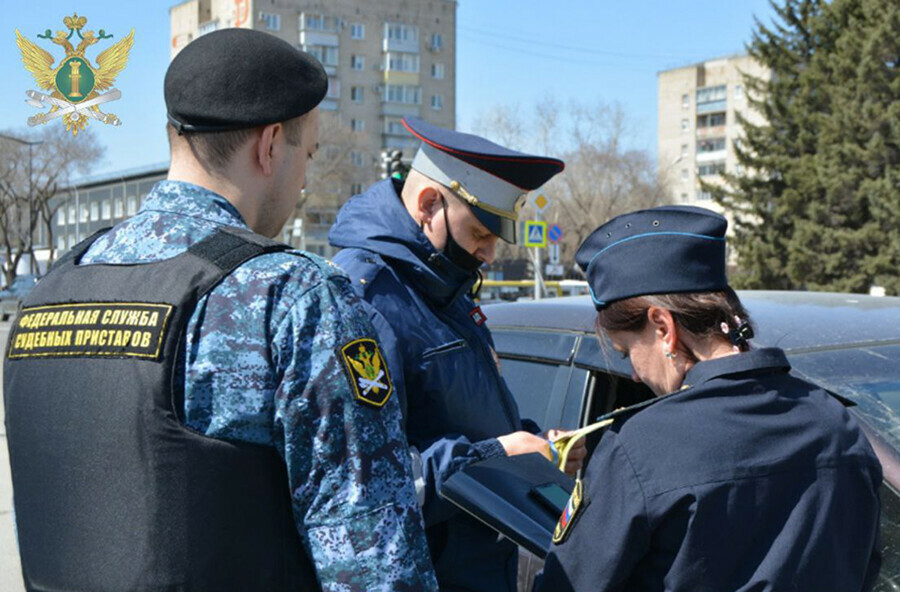 Амурчане копили штрафы ГИБДД пока их счета не арестовали