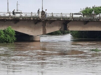 Более 540 домов подтоплено в Приморье отрезано около 30 населённых пунктов видео 