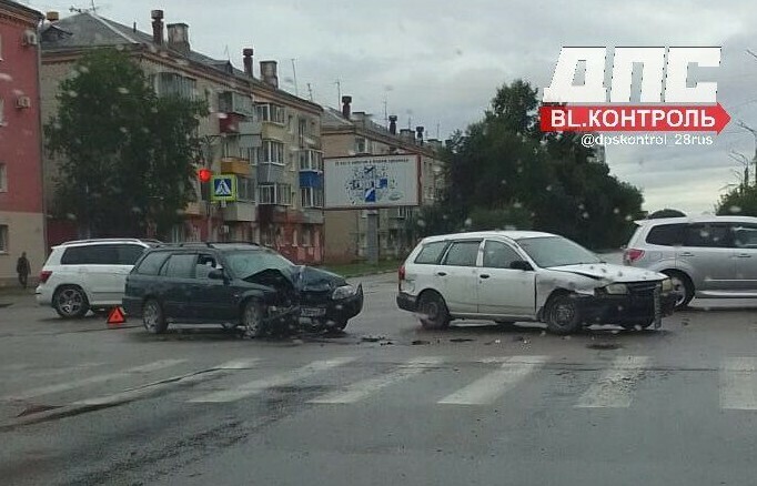 Самый аварийный перекресток месяца в Благовещенске еще раз собрал дань