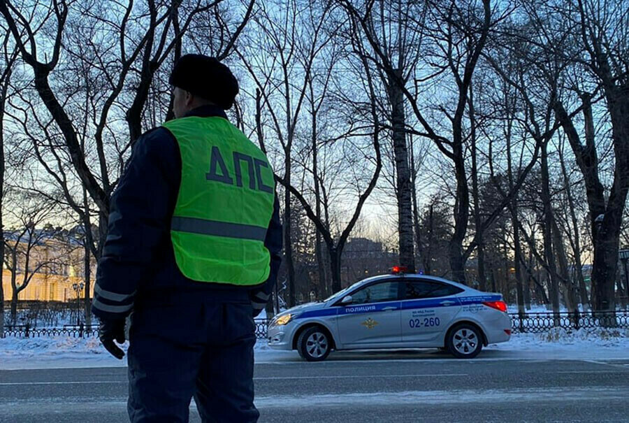 Несколько человек пострадали при столкновении авто в Благовещенске 