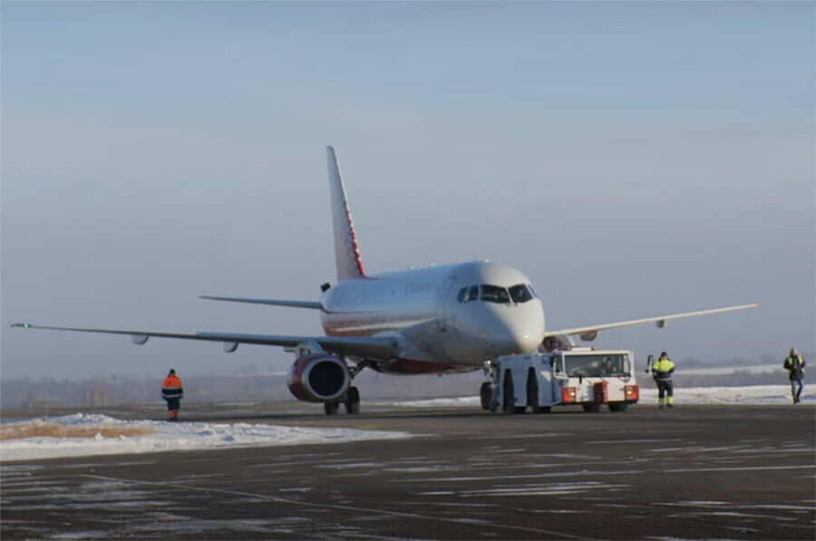 В международном аэропорту Благовещенск пассажиропоток приближается к миллиону человек