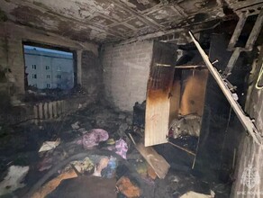 Остались черные стены в Благовещенске выгорела квартира в многоэтажке на Чайковского фото 