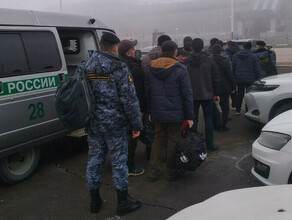 Очередную партию иностранцев принудительно отправили домой из Амурской области 
