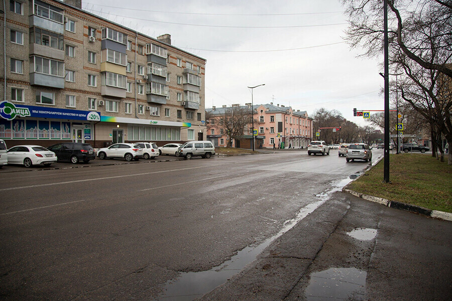 В конце мая в Благовещенске начнется ремонт на двух центральных дорогах