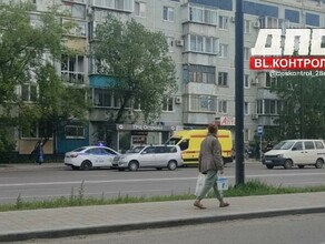 Двух пенсионеров жестко сбили на пешеходном переходе в Благовещенске видео 18