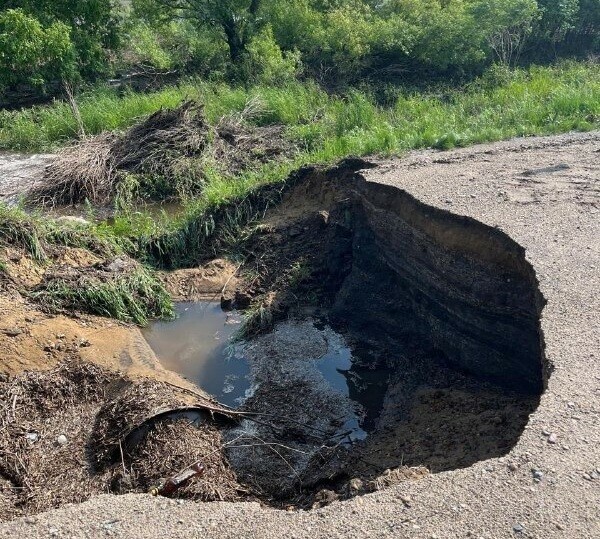 Сильные ливни размыли дорогу на юге Амурской области