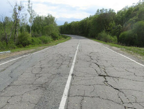 В Амурской области начался ремонт дороги которая особенно важна для детей и пенсионеров 