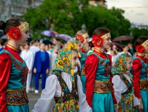 95 национальностей проживает в Благовещенске мэр города поздравил амурчан с Днем России 