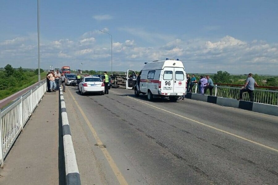 Движение по старому Зейском мосту восстановили после жесткого ДТП 