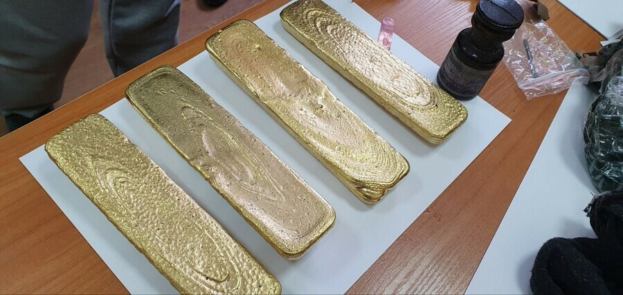 У жителя Амурской области сорвалась сделка по продаже золота на 70 миллионов рублей зато появилась перспектива провести ближайшие годы за решеткой