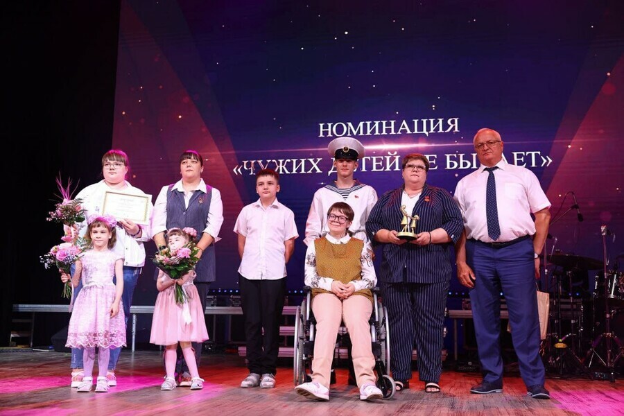 Счастье когда ребенок после инсульта заговорил благовещенка мама 15 детей удостоенная всероссийской премии рассказала о материнстве
