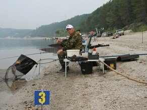 Язь два три амурские рыбаки в борьбе за победу выловили из Зеи 61 килограмм рыбы