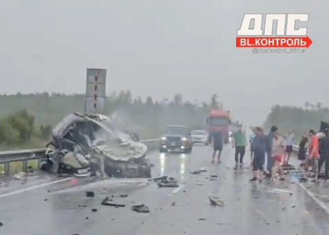 Соцсети в ДТП на амурской трассе четверо погибших среди них  глава села