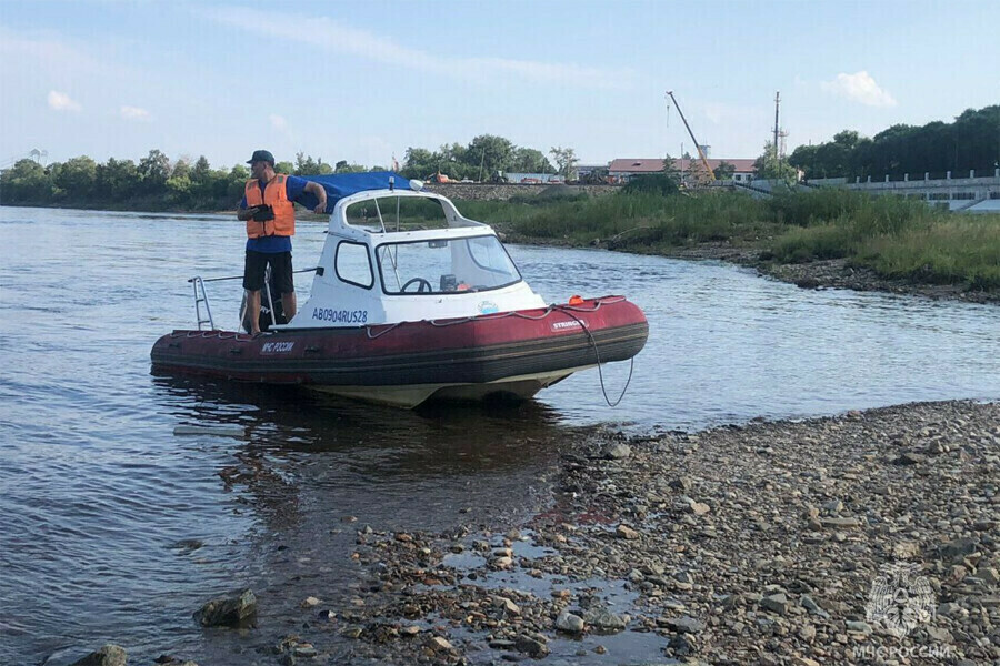 Утонувшую в Зее 6 августа женщину продолжают искать в Благовещенске