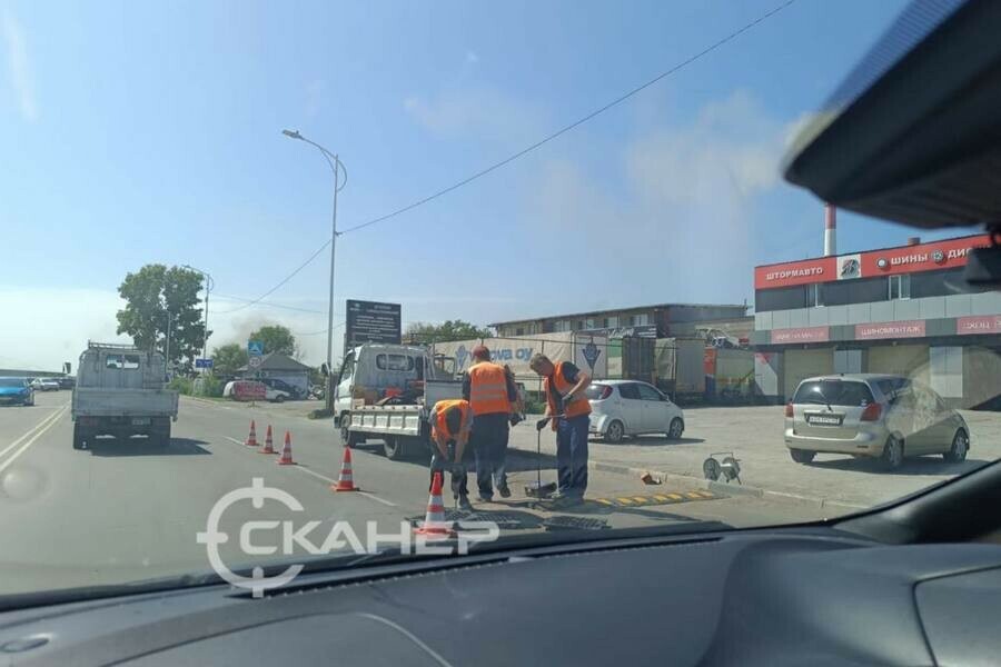 Участок дороги где ночью в Благовещенске произошло смертельное ДТП делают безопаснее видео