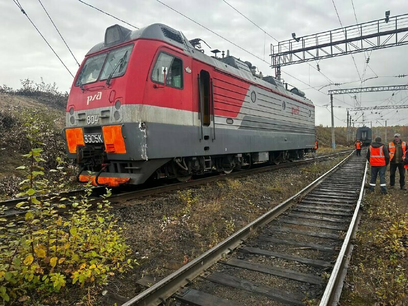 На железной дороге в Амурской области столкнулись два локомотива