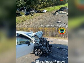 Пятеро погибших рано утром в Амурской области произошли две жуткие аварии фото  