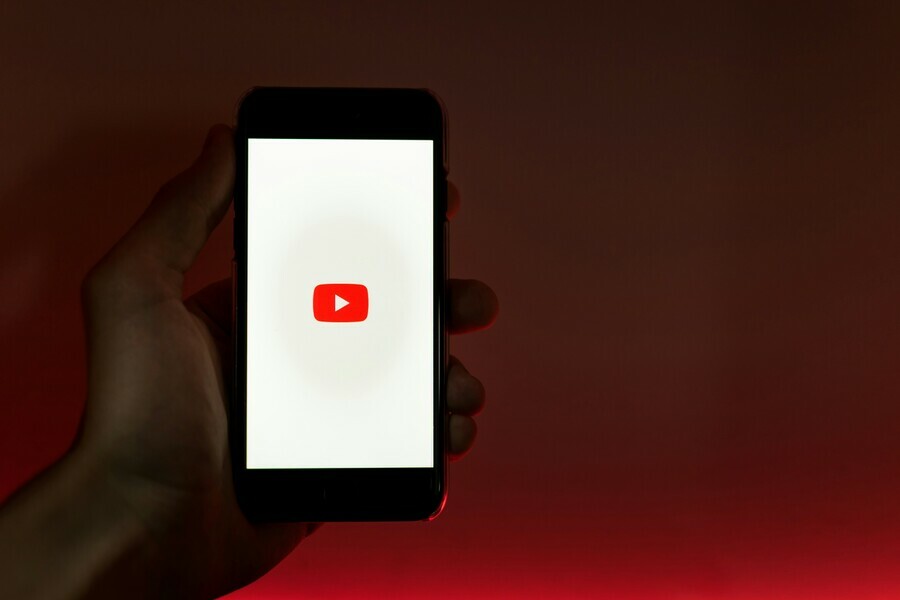 Стало известно когда в России полностью заблокируют YouTube