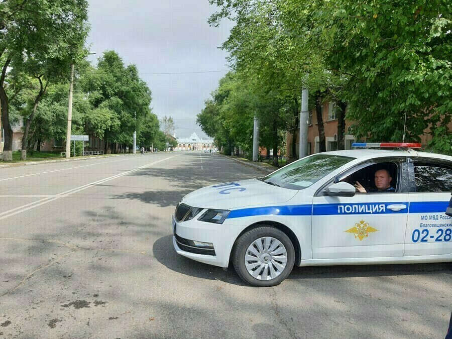 В Благовещенске на три дня перекроют участок улицы 50летия Октября возле жд вокзала