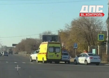 Соцсети в Благовещенске на опасном перекрестке сбили пешехода