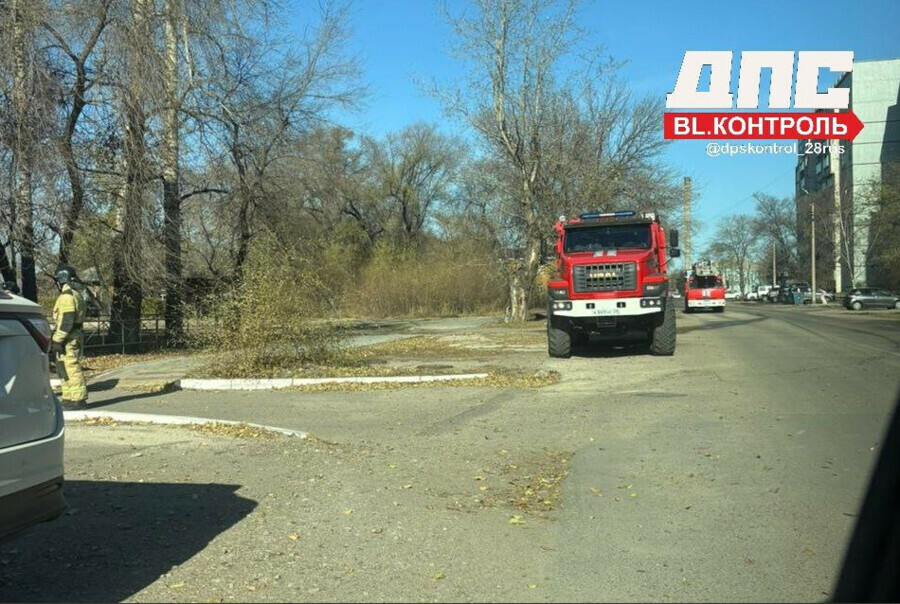 В Благовещенске случился пожар в пятиэтажном доме