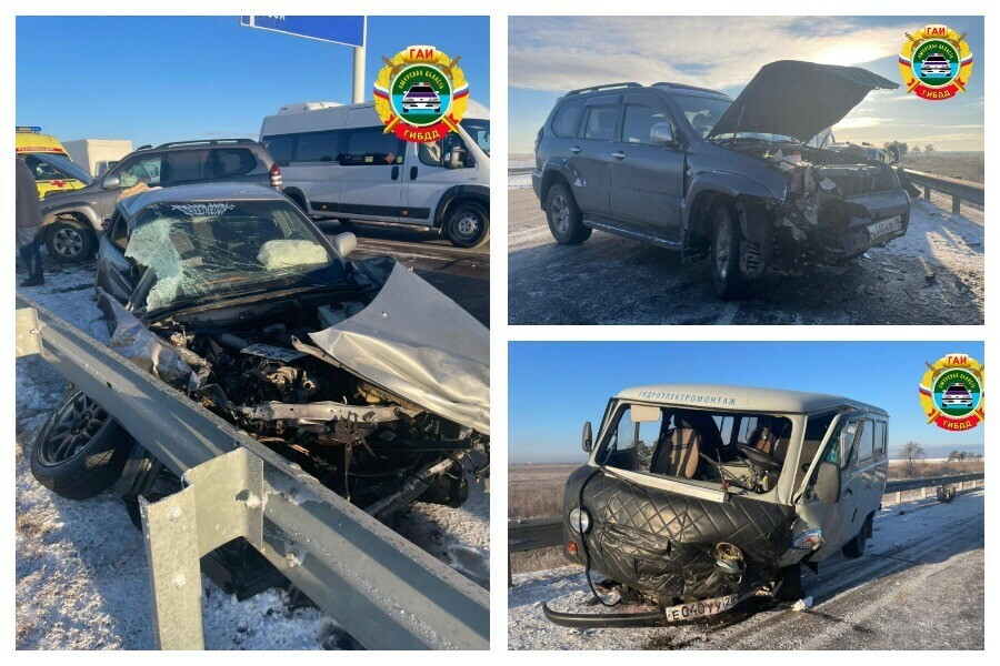 Пять человек получили травмы в массовом ДТП на подъезде к Благовещенску