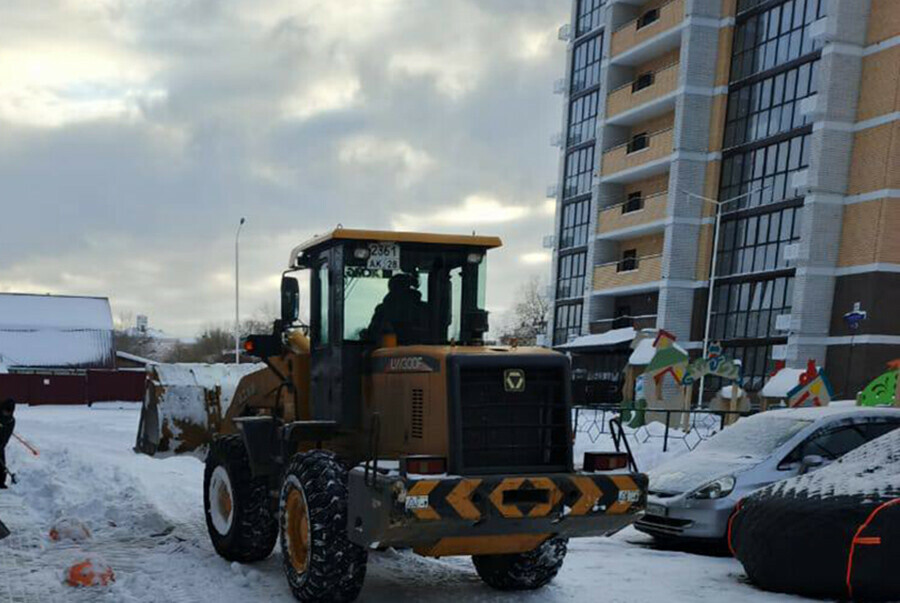 Названы дороги Благовещенска где не стоит оставлять автомобили