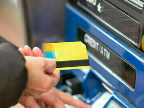 Банкоматы в России не перестанут принимать карты Visa и MasterCard с 1 января 