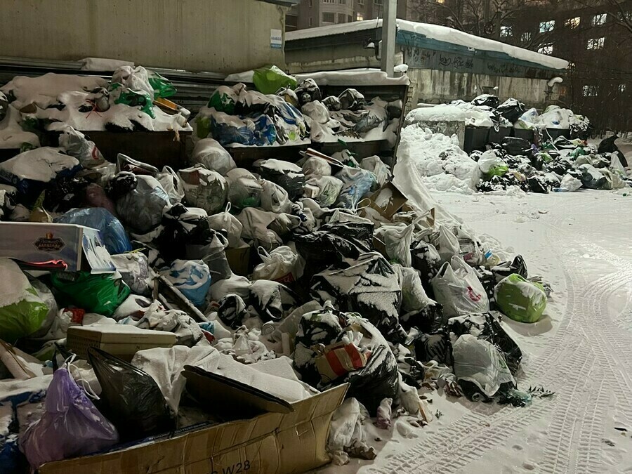 Куда обращаться благовещенцам если в праздники не будут вывозить мусор